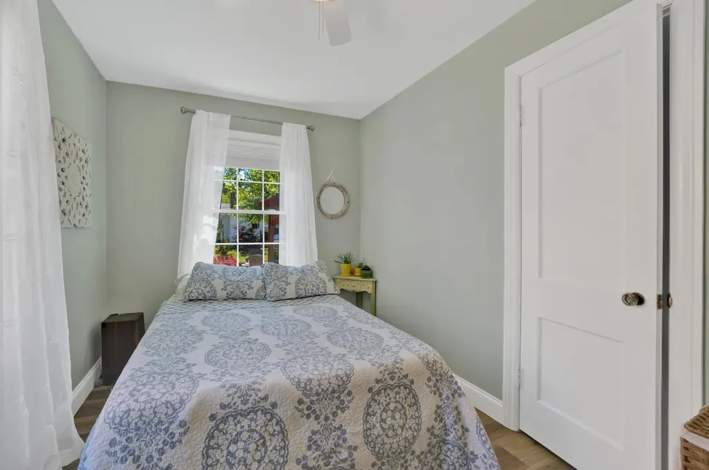 514 Edgell Street South Haven City MI 49090