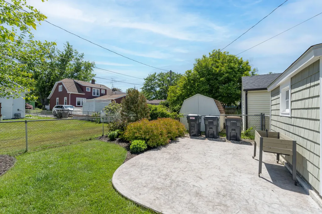 514 Edgell Street South Haven City MI 49090