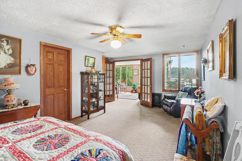 47135 Lakeview Drive Lawrence Township MI 49064