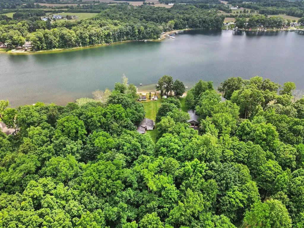 47135 Lakeview Drive Lawrence Township MI 49064
