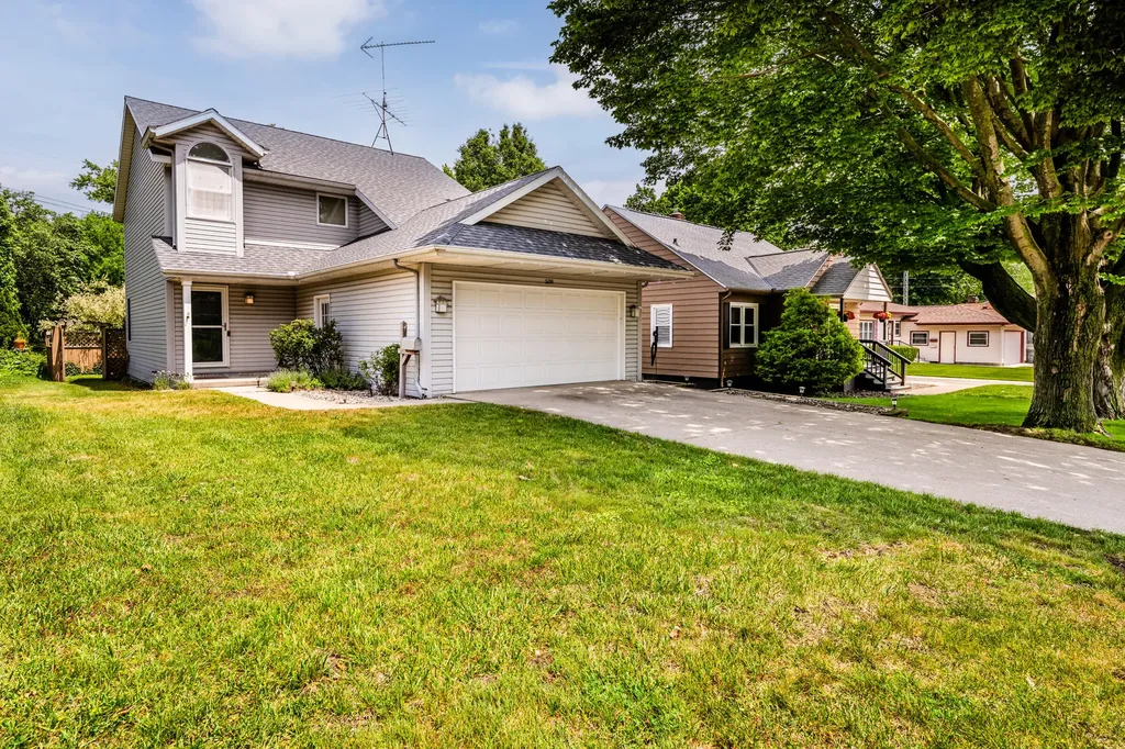 509 Granada Avenue St. Joseph City MI 49085
