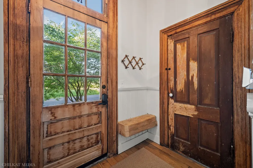 1055 Mount Tabor Road Oronoko Charter Township MI 49107