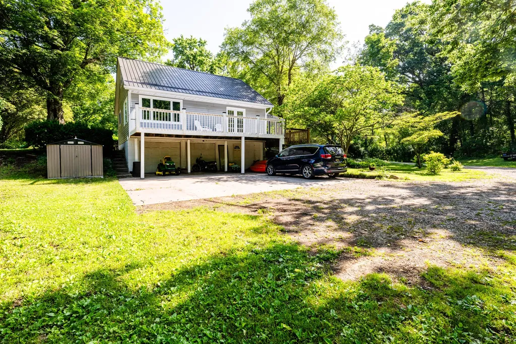 5594 Pokagon Road Berrien Township MI 49103