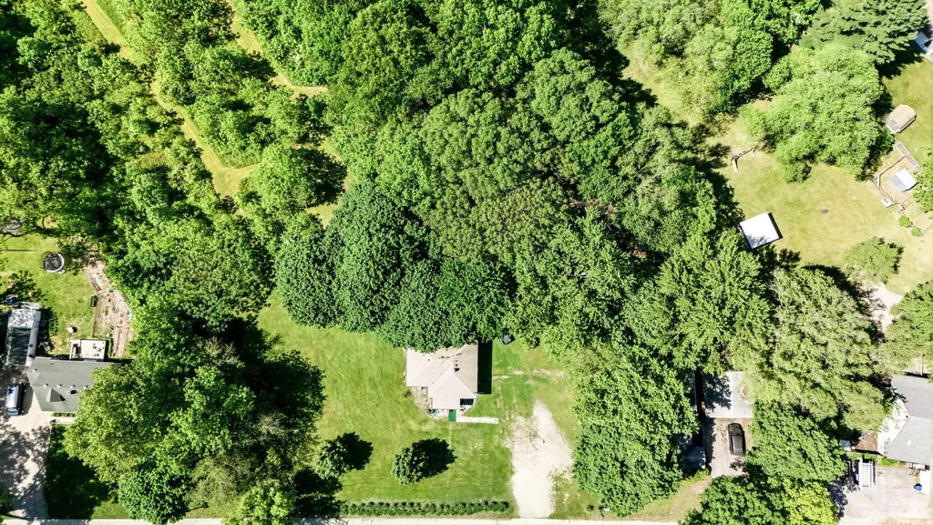 1356 Pipestone Road Benton Charter Township MI 49022