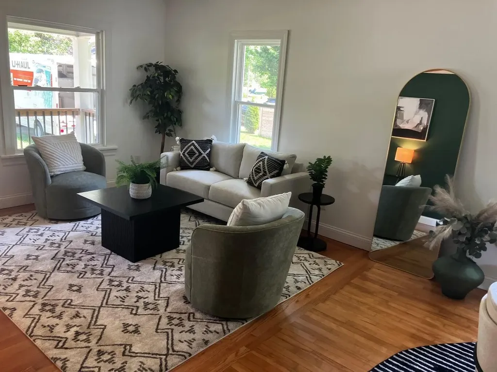 226 S Barker Street New Buffalo City MI 49117