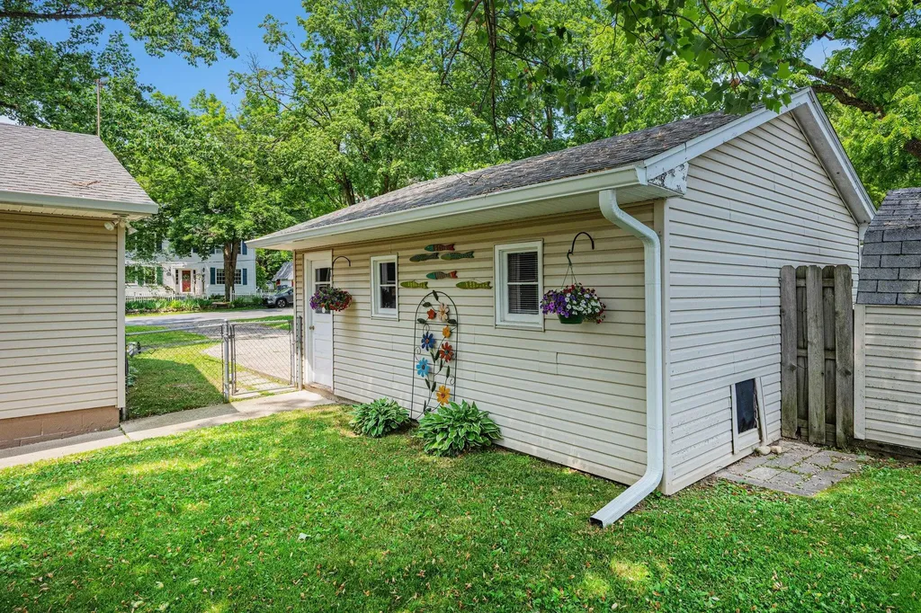 11635 E D Avenue Ross Township MI 49083