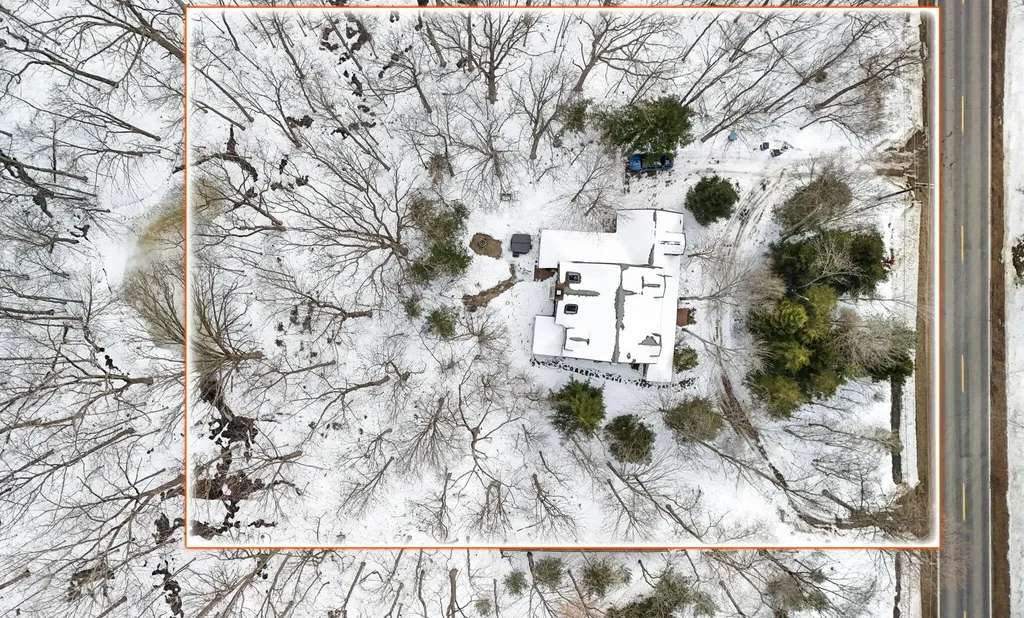 13217 Three Oaks Road Chikaming Township MI 49125