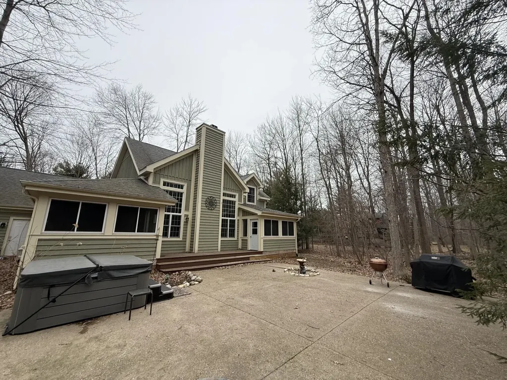 13217 Three Oaks Road Chikaming Township MI 49125