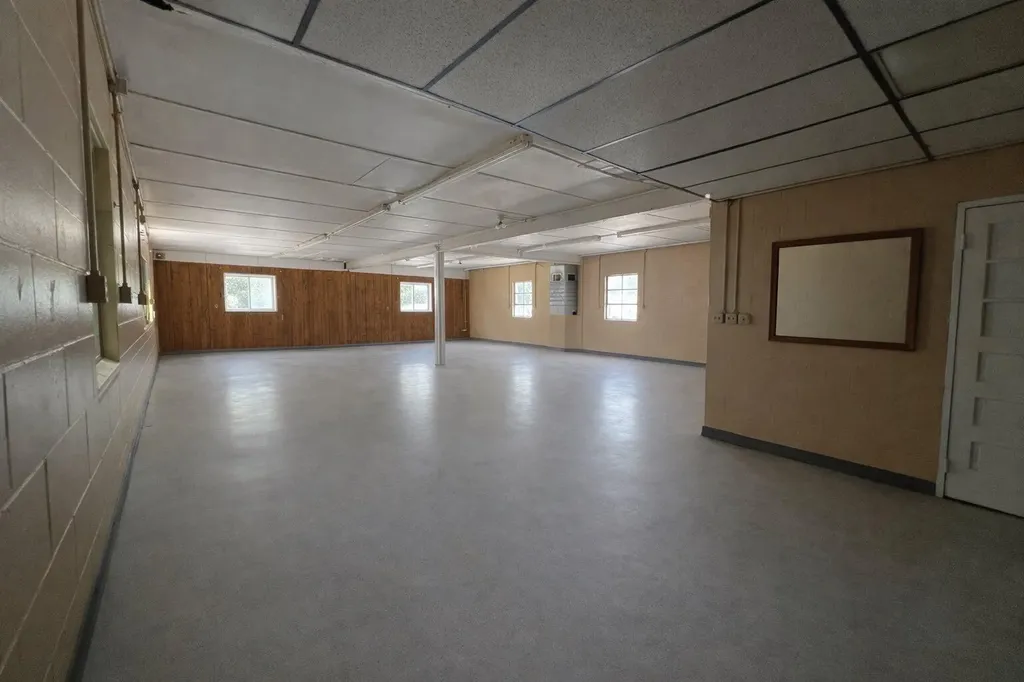 806 N Orchard Street Dowagiac City MI 49047
