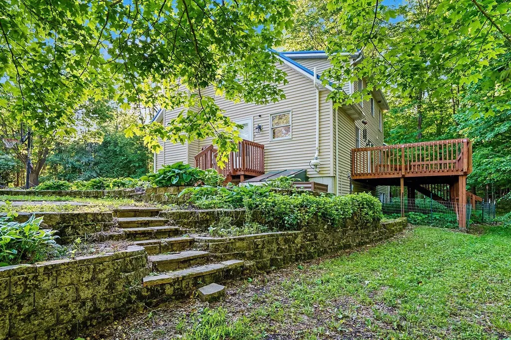 2912 Niles Buchanan Road Niles Township MI 49107