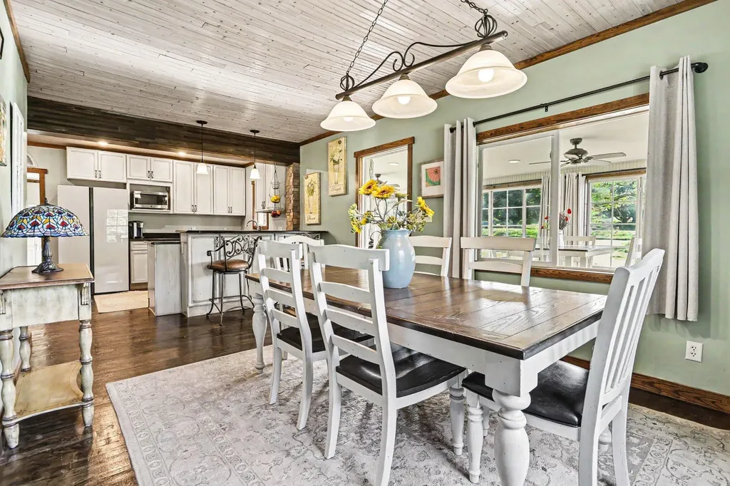 2175 E Hinchman Road Oronoko Charter Township MI 49103