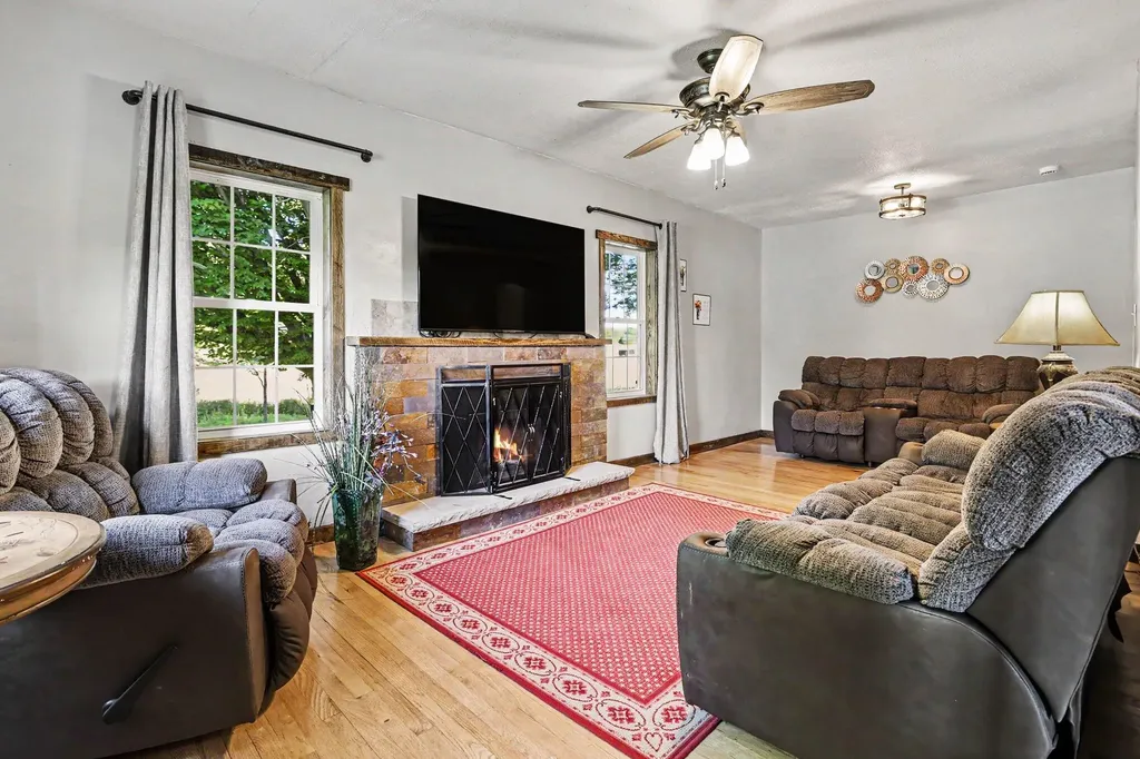2175 E Hinchman Road Oronoko Charter Township MI 49103