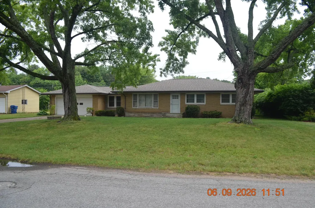 225 Kublick Drive Benton Charter Township MI 49022