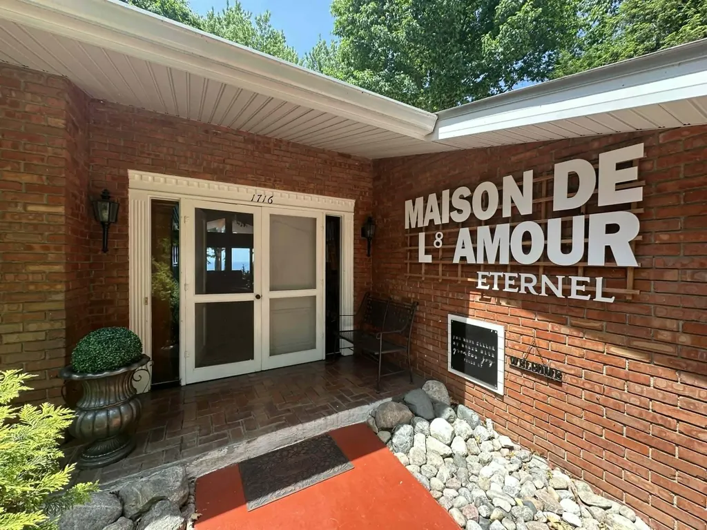1716 W Benson Road Benton Charter Township MI 49022
