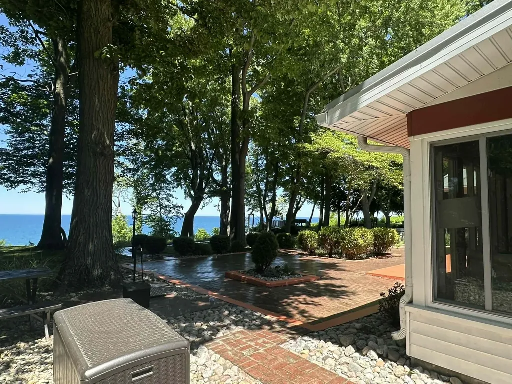 1716 W Benson Road Benton Charter Township MI 49022