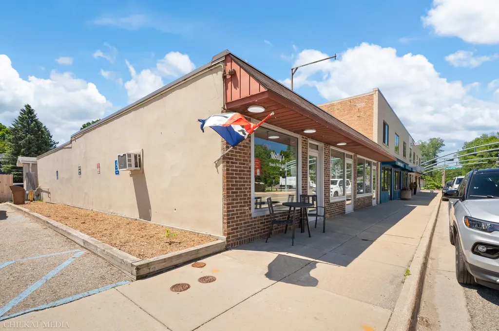 4516 Lake Street Bridgman City MI 49106
