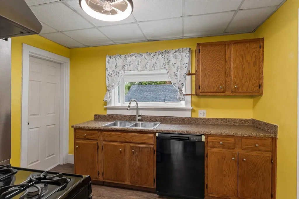 413 S 15th Street Niles City MI 49120