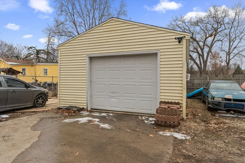 413 S 15th Street Niles City MI 49120