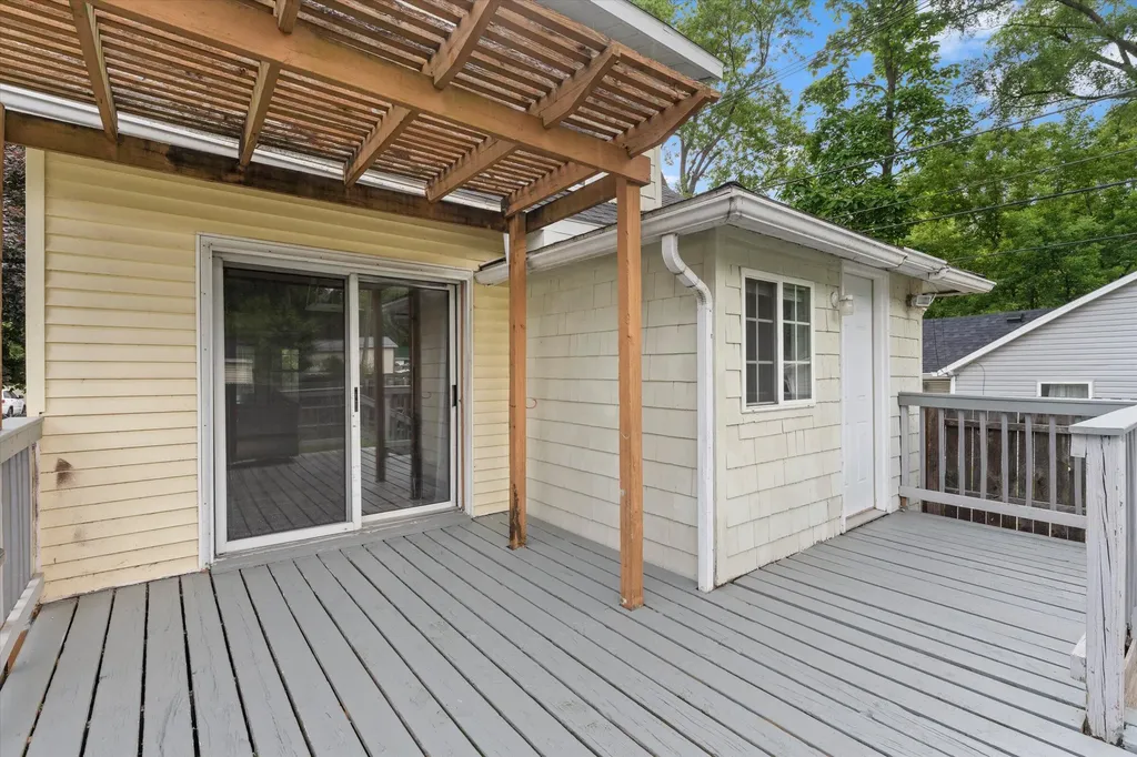 413 S 15th Street Niles City MI 49120