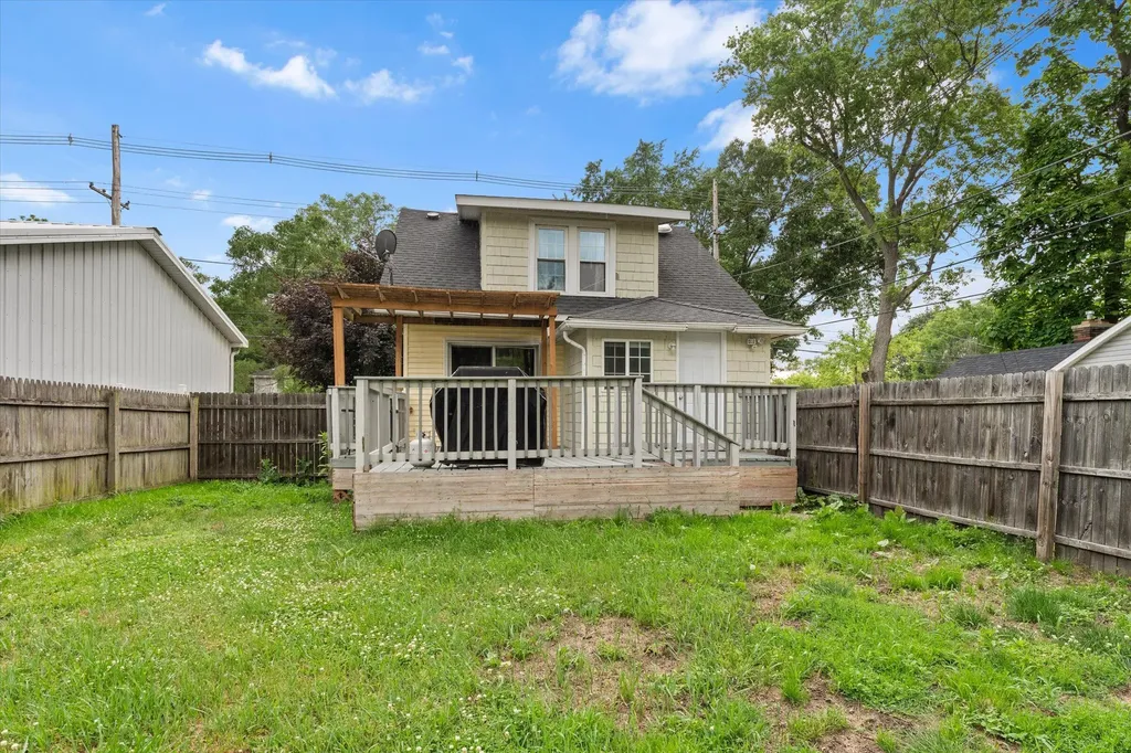 413 S 15th Street Niles City MI 49120