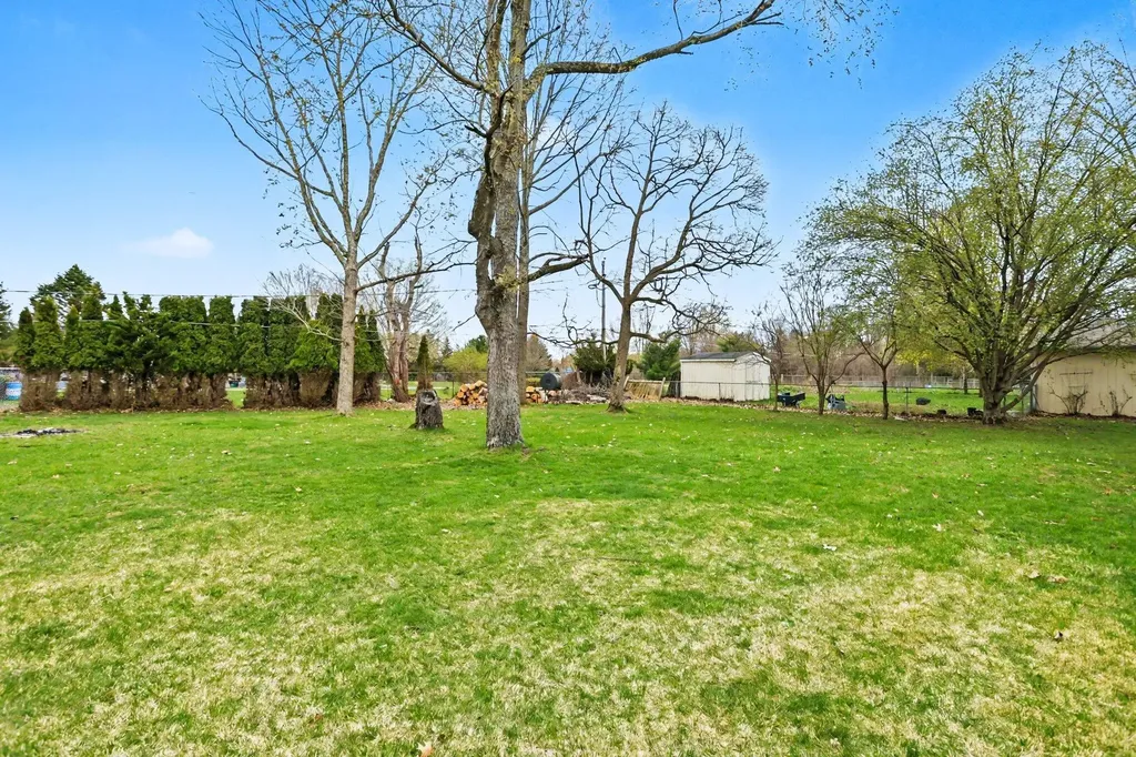 10283 S Arrowhead Drive Oronoko Charter Township MI 49103