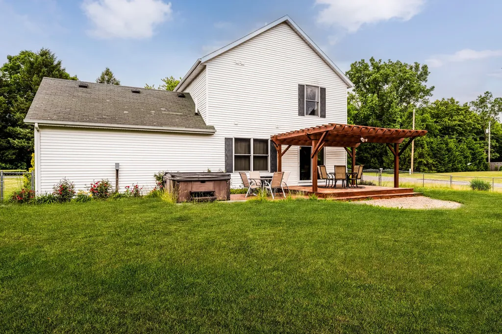 2310 E Geyer Road Niles Township MI 49120