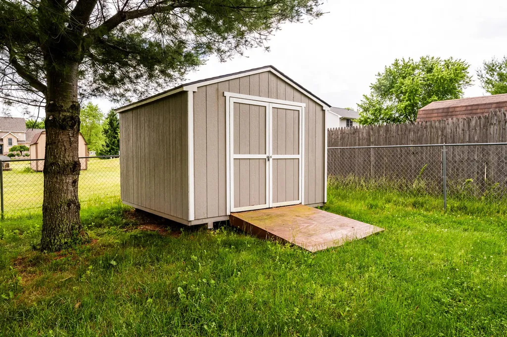 2310 E Geyer Road Niles Township MI 49120