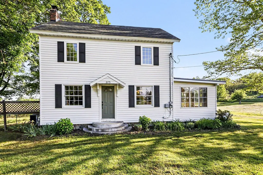 2175 E Hinchman Road Oronoko Charter Township MI 49103