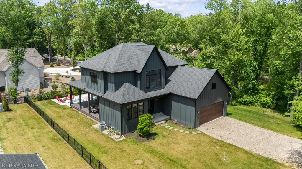 45322 Fairway Drive New Buffalo Township MI 49117