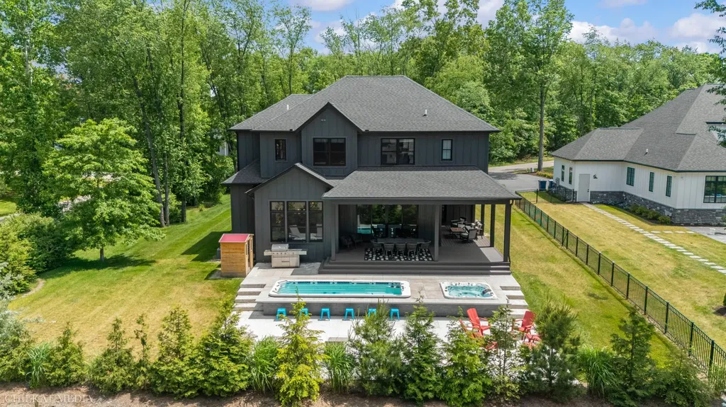 45322 Fairway Drive New Buffalo Township MI 49117
