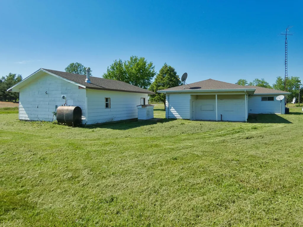 4534 E Britain Avenue Benton Charter Township MI 49022