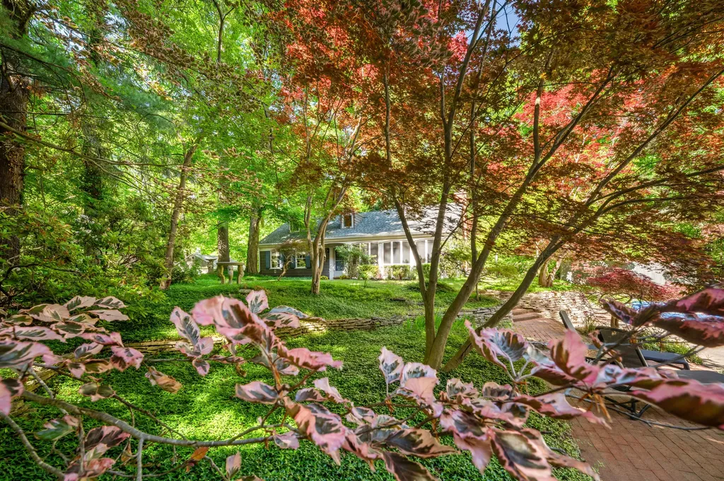 13165 Birchwood Drive Chikaming Township MI 49115