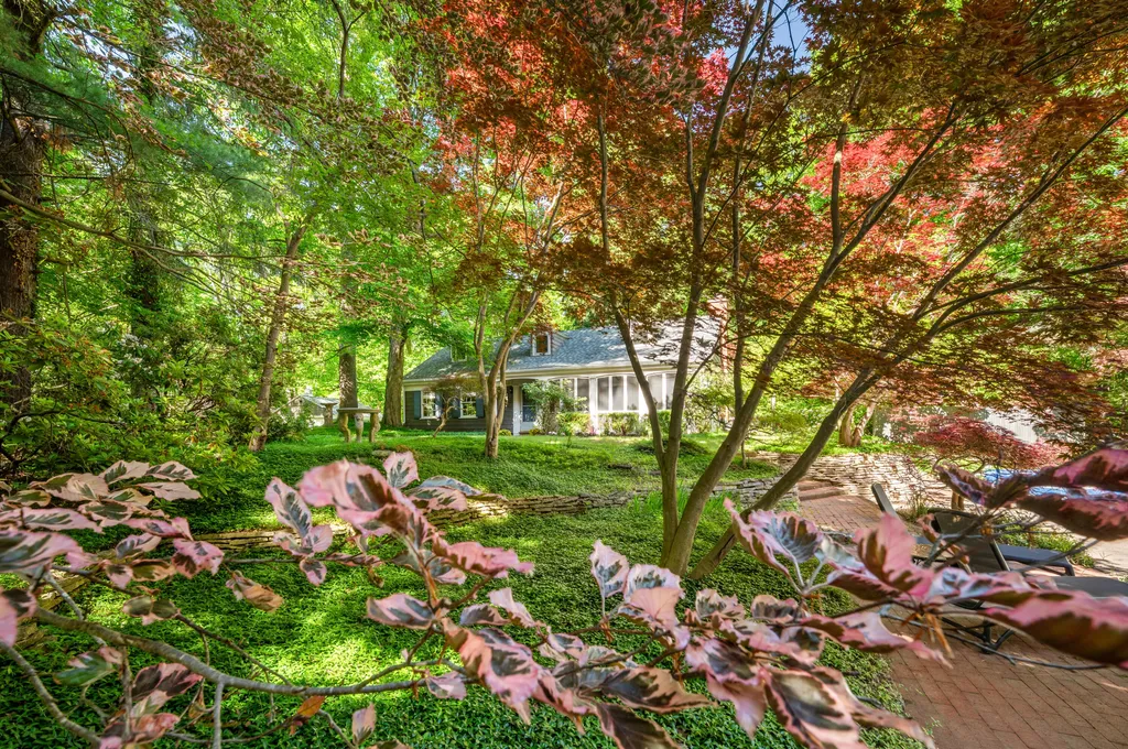 13165 Birchwood Drive Chikaming Township MI 49115