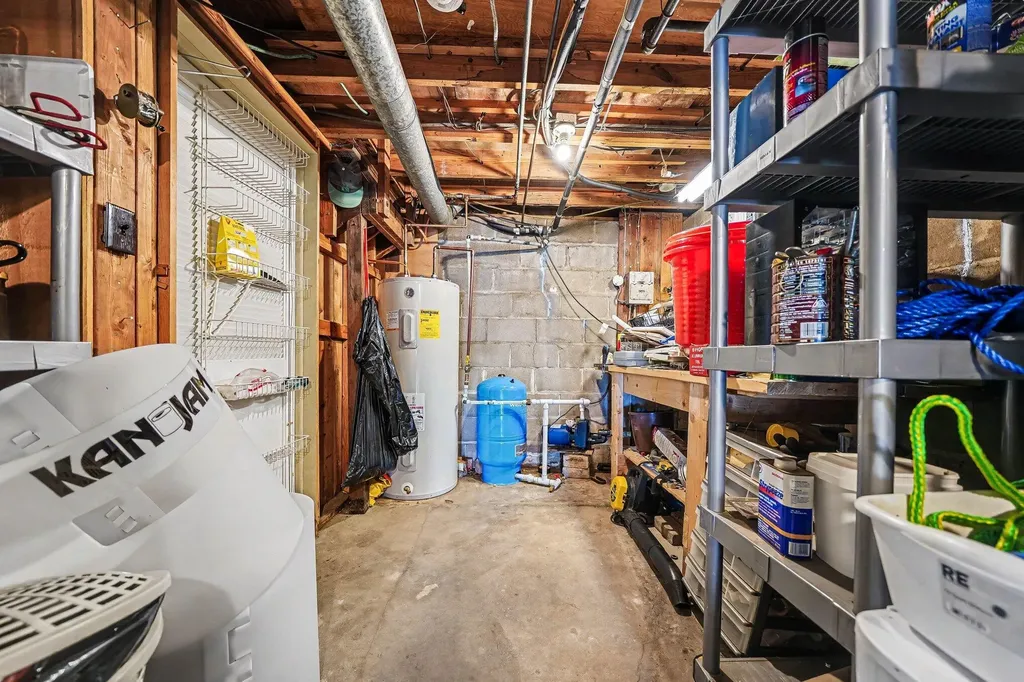 50575 W Lakeshore Drive Silver Creek Township MI 49047
