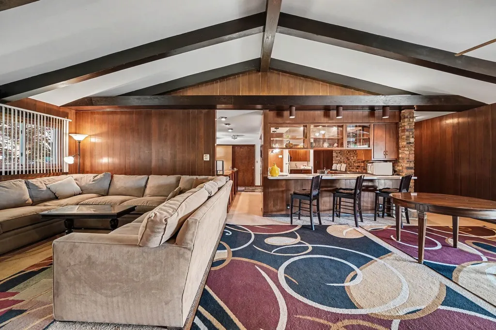 50575 W Lakeshore Drive Silver Creek Township MI 49047