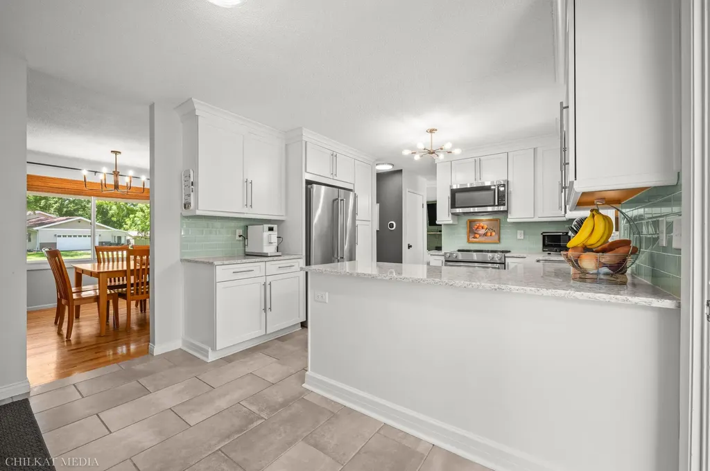 575 Lonesome Pine Trail St. Joseph Charter Township MI 49085