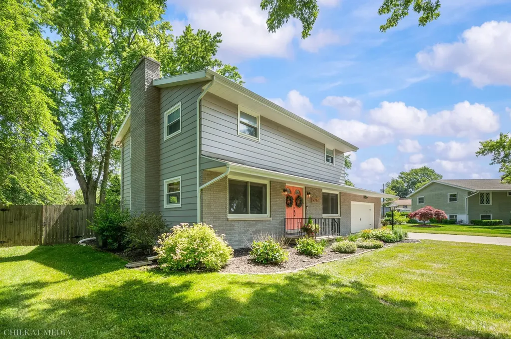 575 Lonesome Pine Trail St. Joseph Charter Township MI 49085