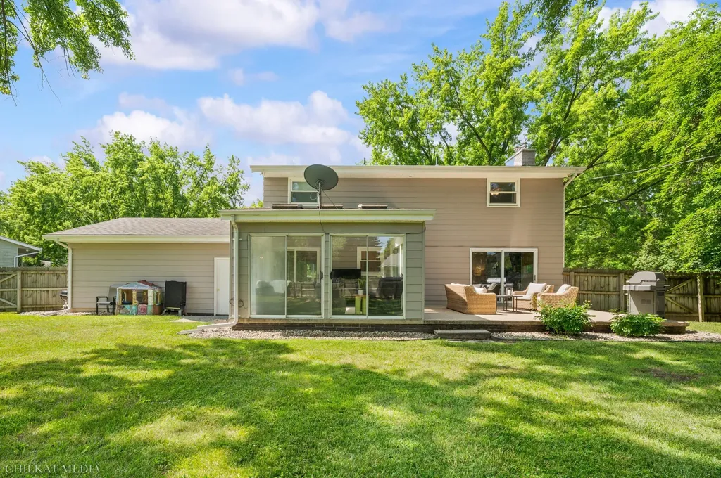 575 Lonesome Pine Trail St. Joseph Charter Township MI 49085