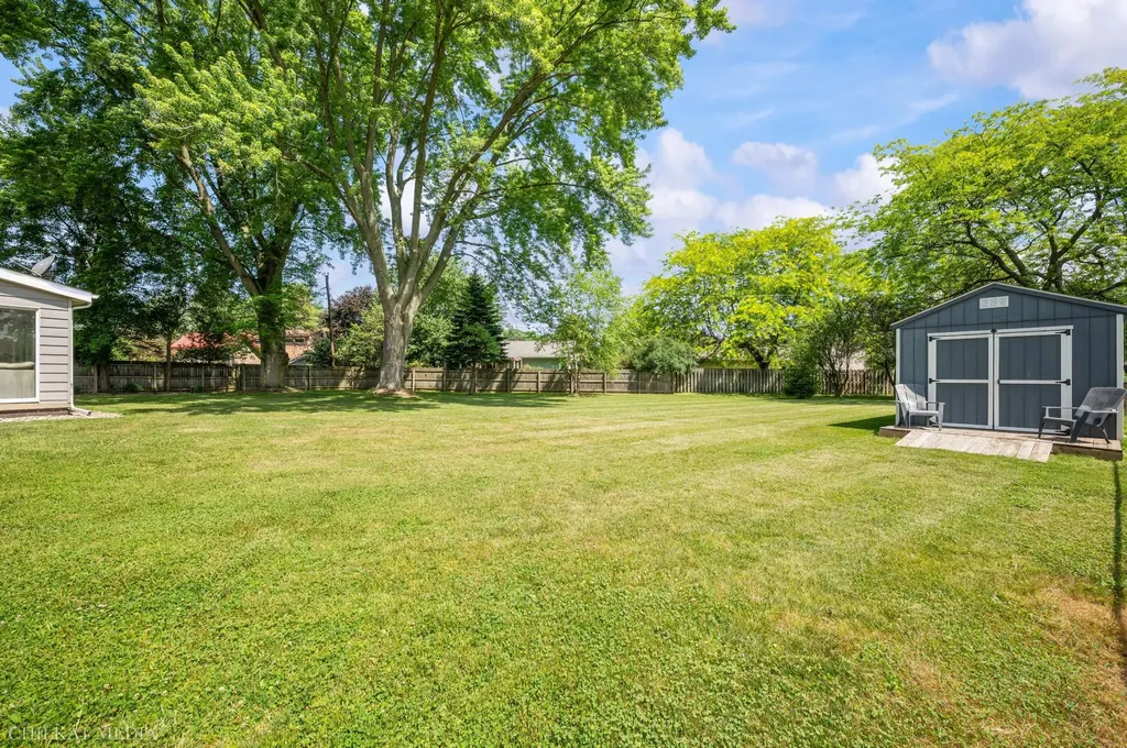 575 Lonesome Pine Trail St. Joseph Charter Township MI 49085