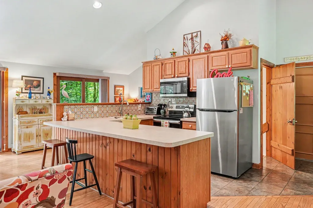 15283 Prairie Road Chikaming Township MI 49128
