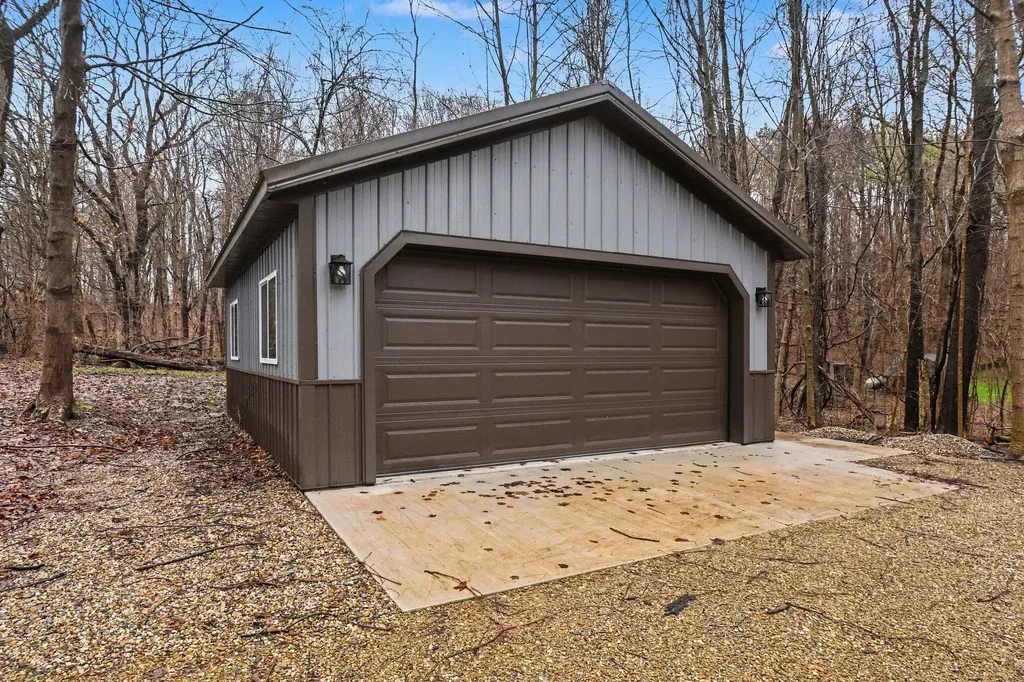 2913 Grange Road Oronoko Charter Township MI 49103