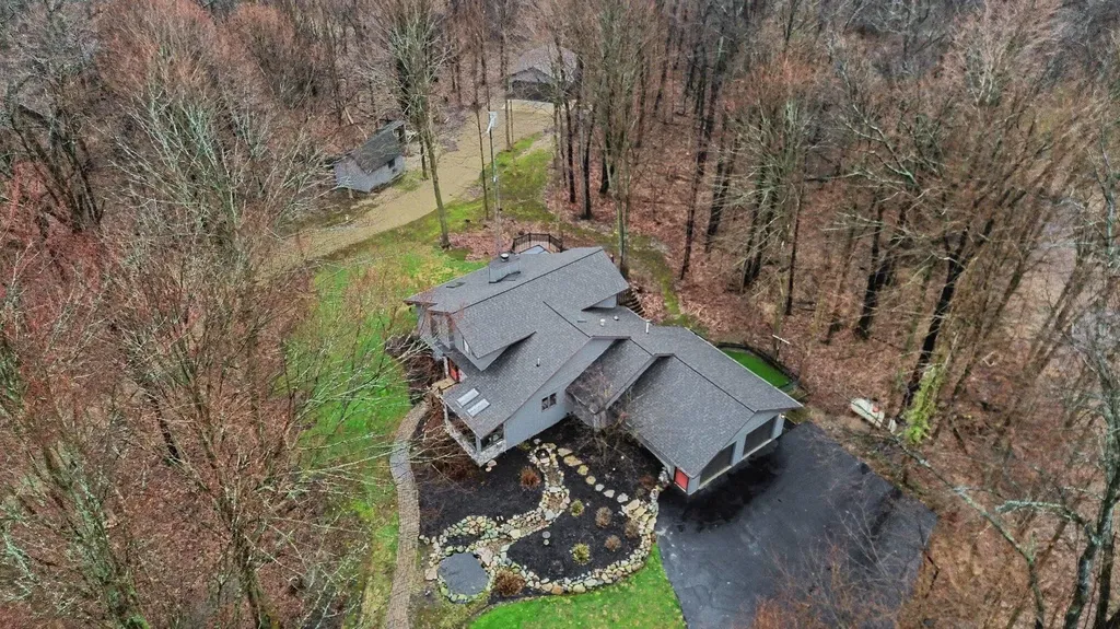 2913 Grange Road Oronoko Charter Township MI 49103