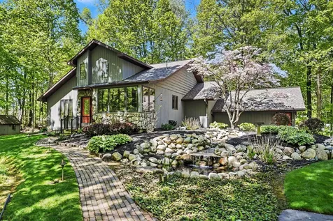 2913 Grange Road Oronoko Charter Township MI 49103