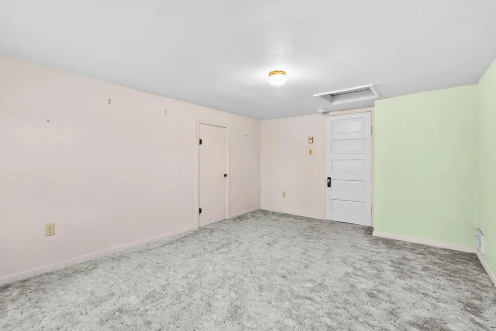 5844 S Scottdale Road Royalton Township MI 49103