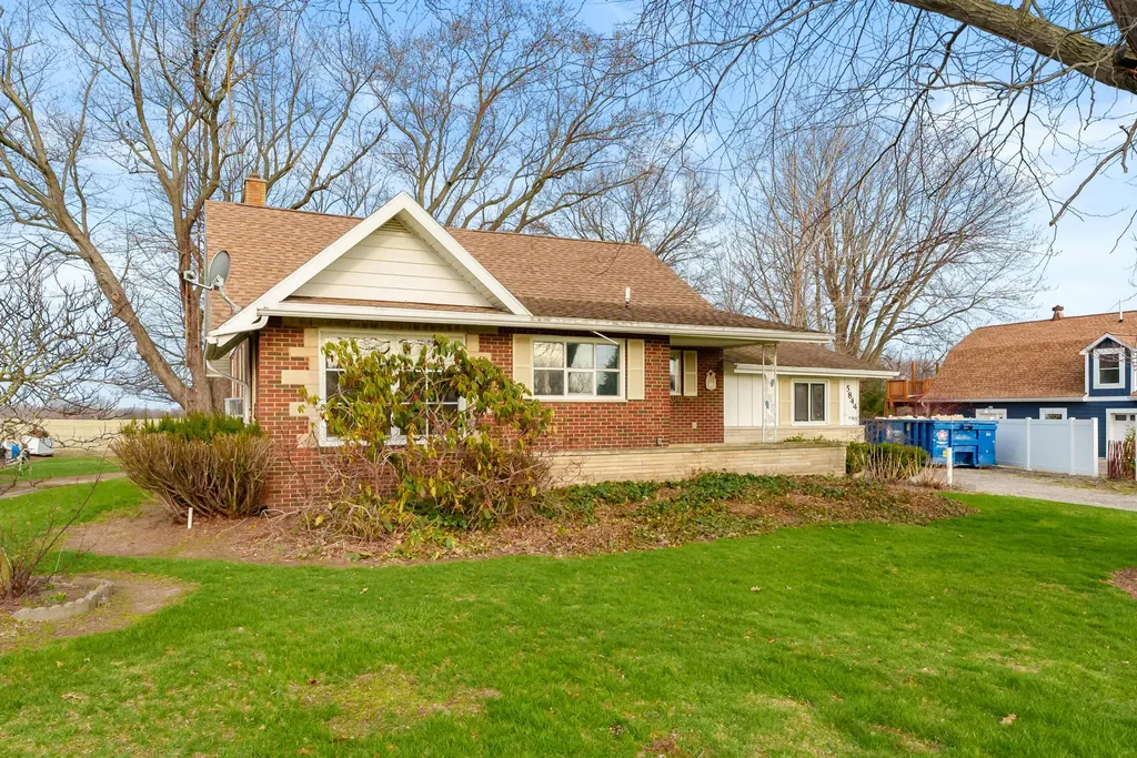 5844 S Scottdale Road Royalton Township MI 49103