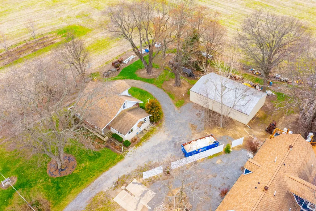 5844 S Scottdale Road Royalton Township MI 49103