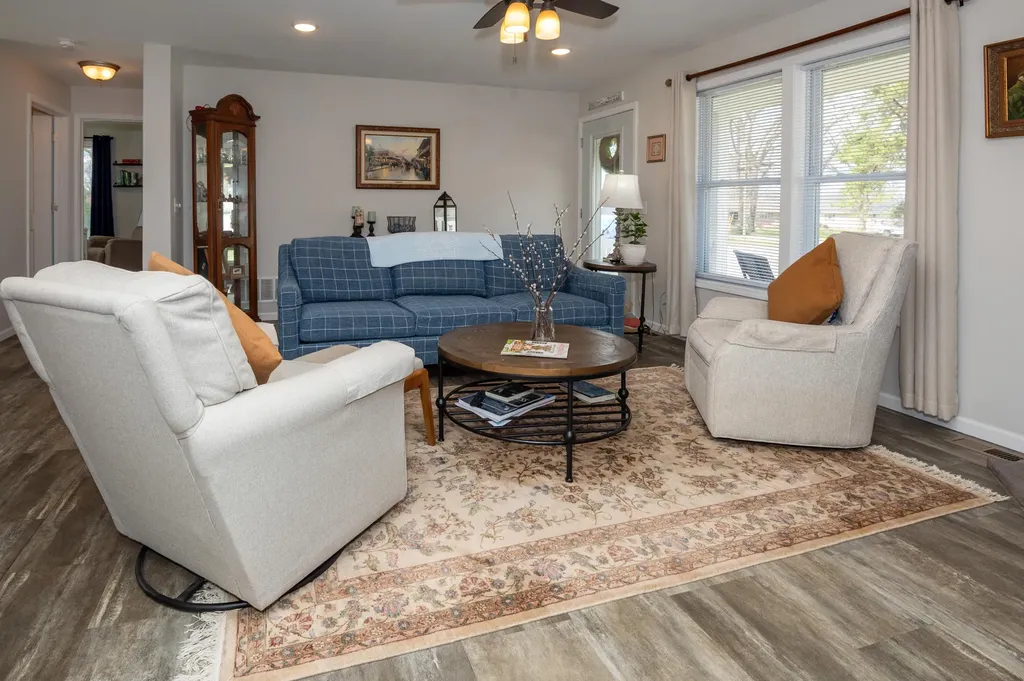50306 Pleasant Street Silver Creek Township MI 49047