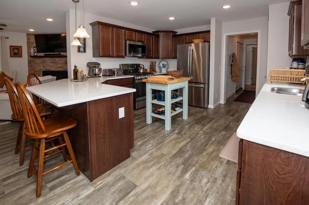 50306 Pleasant Street Silver Creek Township MI 49047