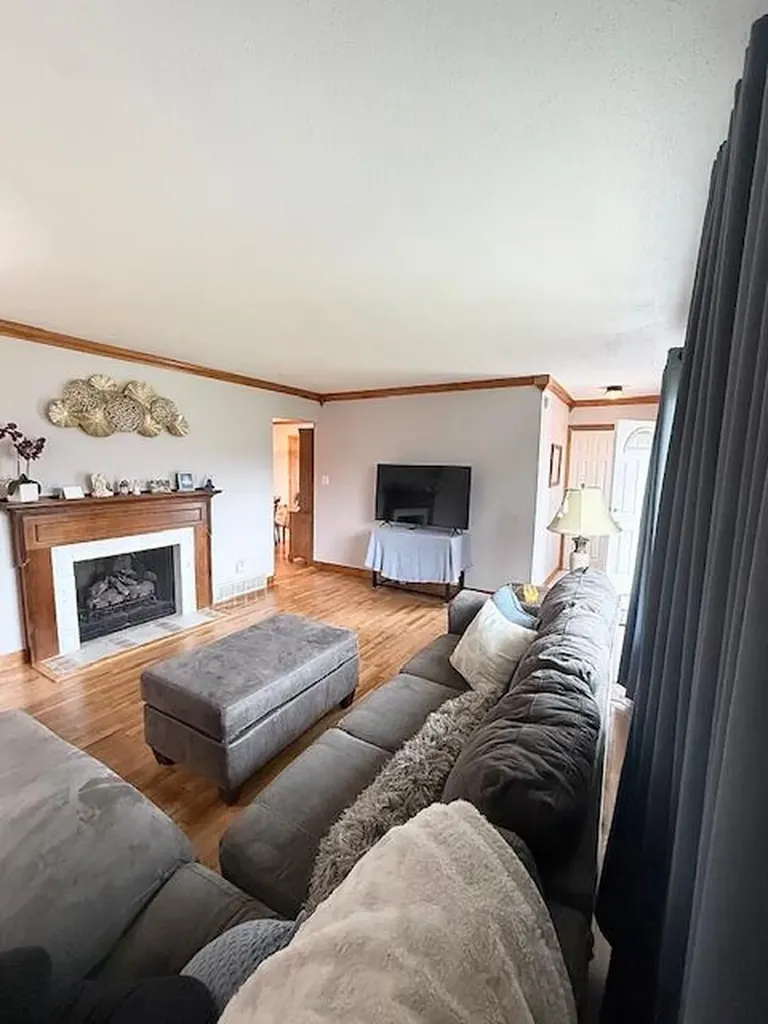 5586 Wendzel Drive Coloma Charter Township MI 49038