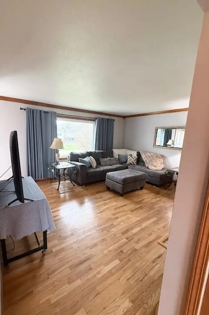 5586 Wendzel Drive Coloma Charter Township MI 49038